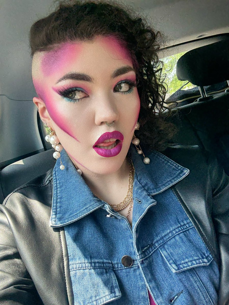 nixi_pw's tweet image. I’m dripping with sweat before even arriving at the venue
Pray for me today, this beat won’t last long 🙏🏻😭