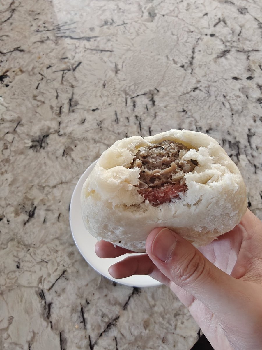 Its_HuTao's tweet image. Bánh bao. Bánh bảo ở đây. Bánh bao ngon đây.