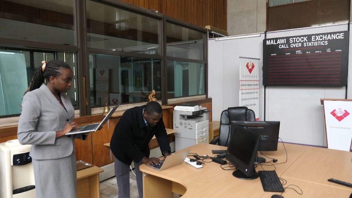 ntvde's tweet image. Renditen tatsächlich möglich: Malawi hat eigene Börse - trotz extremer Armut n-tv.de/mediathek/vide…