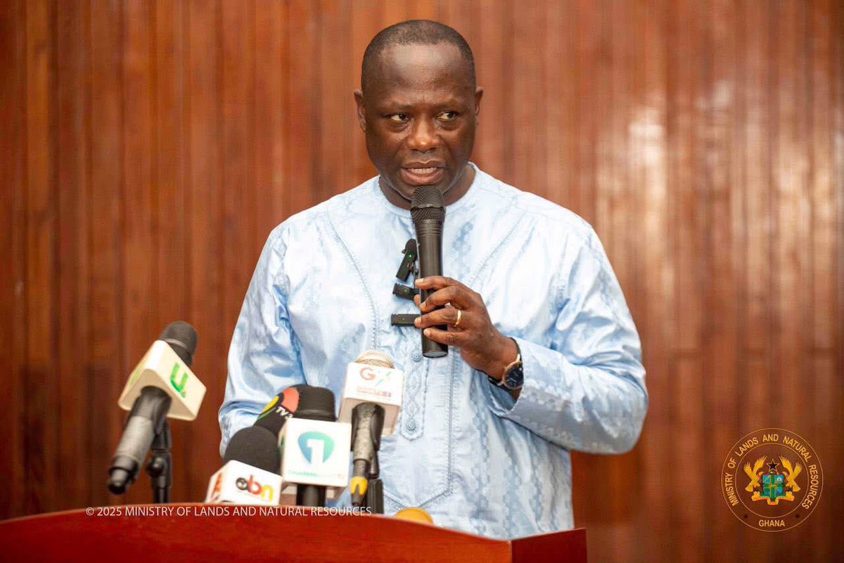 UTDFrederick's tweet image. Ghana’s Lands and Natural Resources Minister Emmanuel Armah Kofi Buah says eight out of nine forêst reserves marked as rêd zonês due to illegal miniñg have been successfully reclaimėd and are being restorėd.
