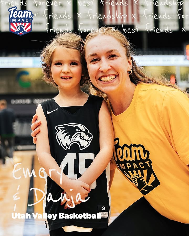 GoTeamIMPACT's tweet image. "She makes Emery feel so special."
Danja shows her @UVUwbb teammate Emery support through kind messages, surprise gifts, and treating Emery like a little sister!
📝: bit.ly/40APkNr
#AllInAllTogether
