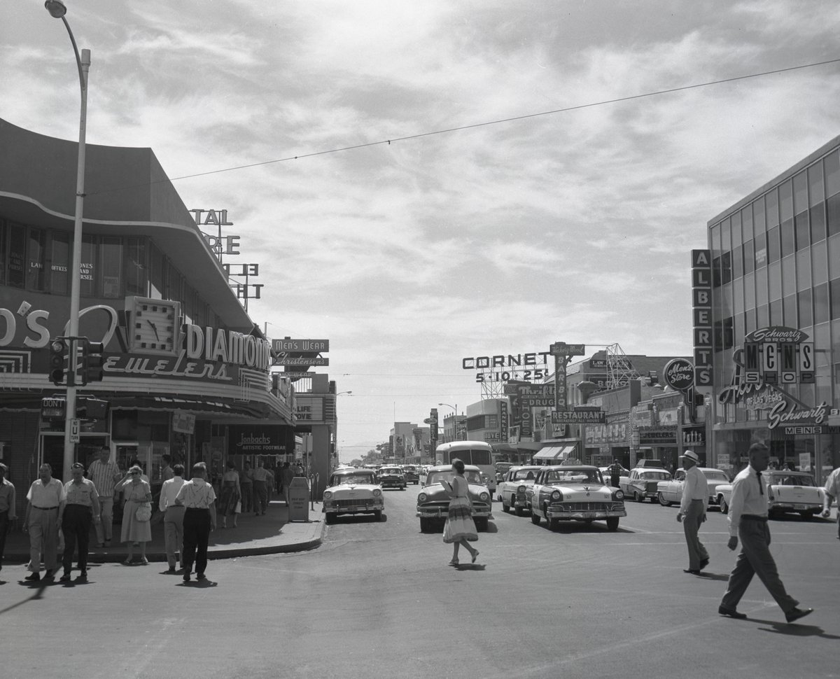 AtomicMuseum's tweet image. In the 1950s, Las Vegas locals and tourists gathered on Fremont Street at dawn, eyes on the horizon—waiting for the desert sky to light up from atomic tests just 65 miles away.

Credit: Las Vegas News Bureau Collection, LVCVA Archive