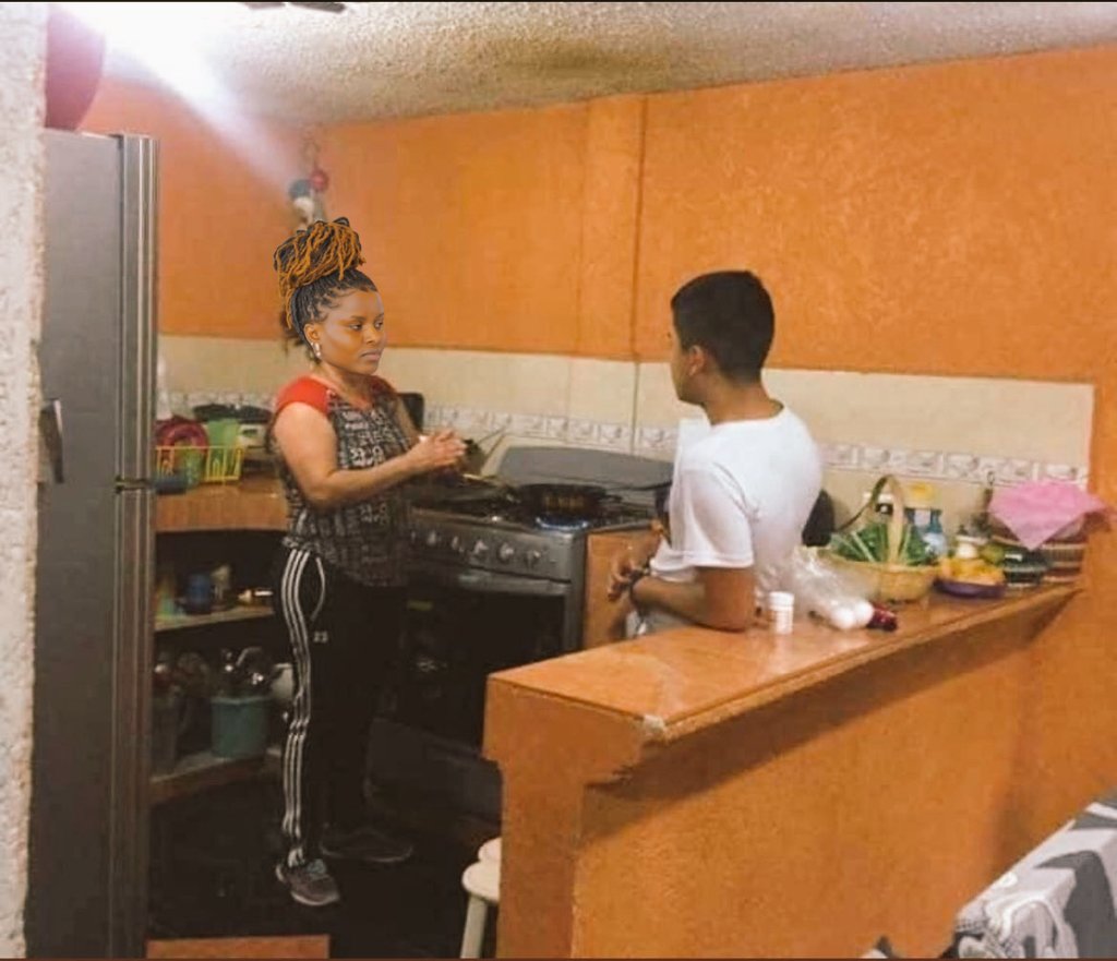 ItsOpuk's tweet image. "mom, kumbe wewe ni mwongo, nimeona social media wakisema ati Oscar Sudi ndio alijenga ile nyumba ya shosh"