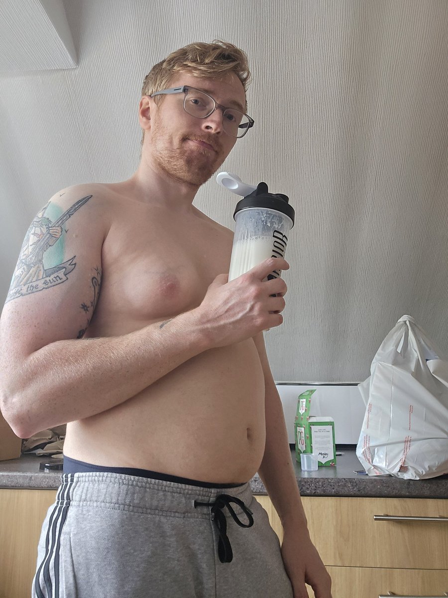 LightSpeedLe's tweet photo. Its been a while,
Hi π
#ThickBoySummer https://t.co/2DKfsh8bIz