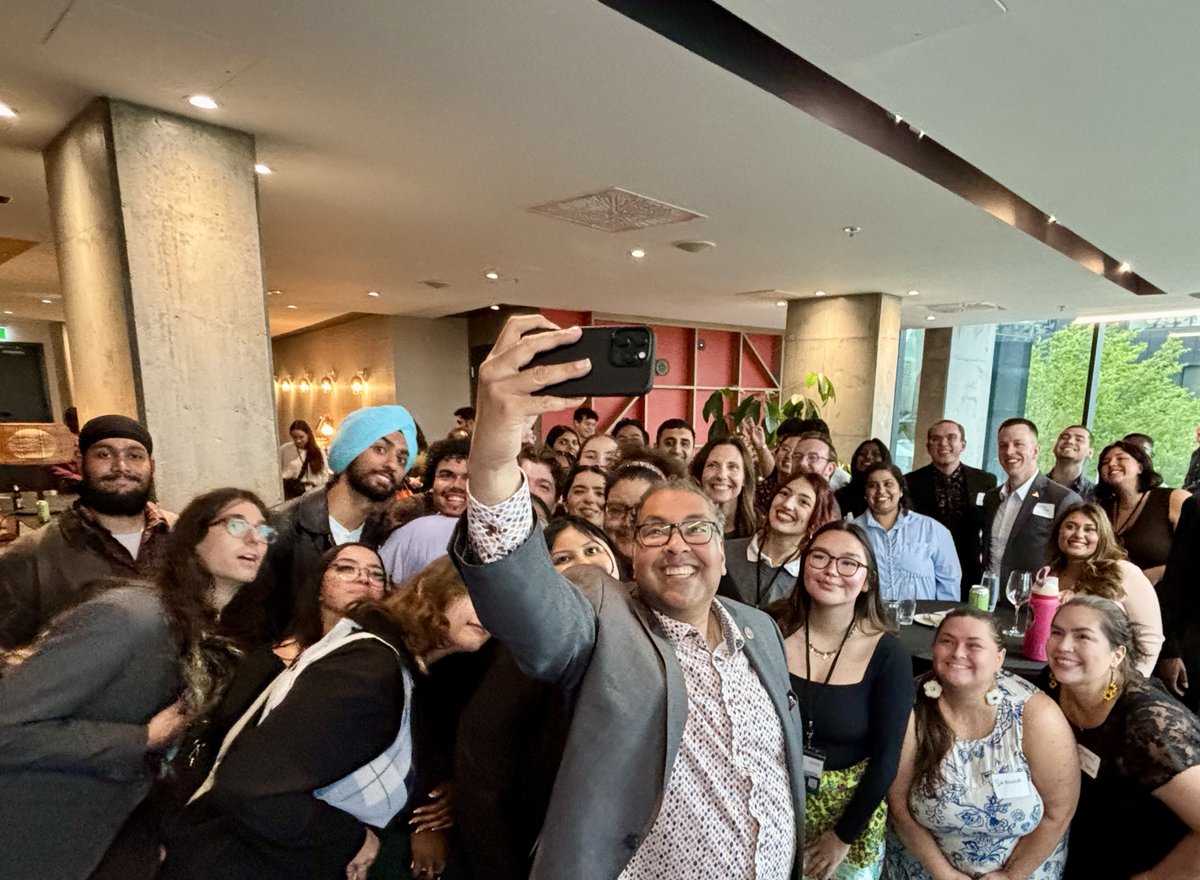 nenshi's tweet image. Last weekend, I was thrilled to join the next generation of student leaders as they celebrated @CASAACAE's 30th anniversary!
Congratulations on three decades of extraordinary work! You are smart, passionate, and give me incredible hope for the future!