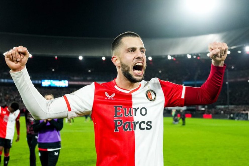 SportsCubuklu's tweet image. 🤝 Atlético Madrid, Dávid Hancko'yla sağlık kontrollerinin ardından sözleşme imzalanacağını açıkladı!
💰 35.000.000€