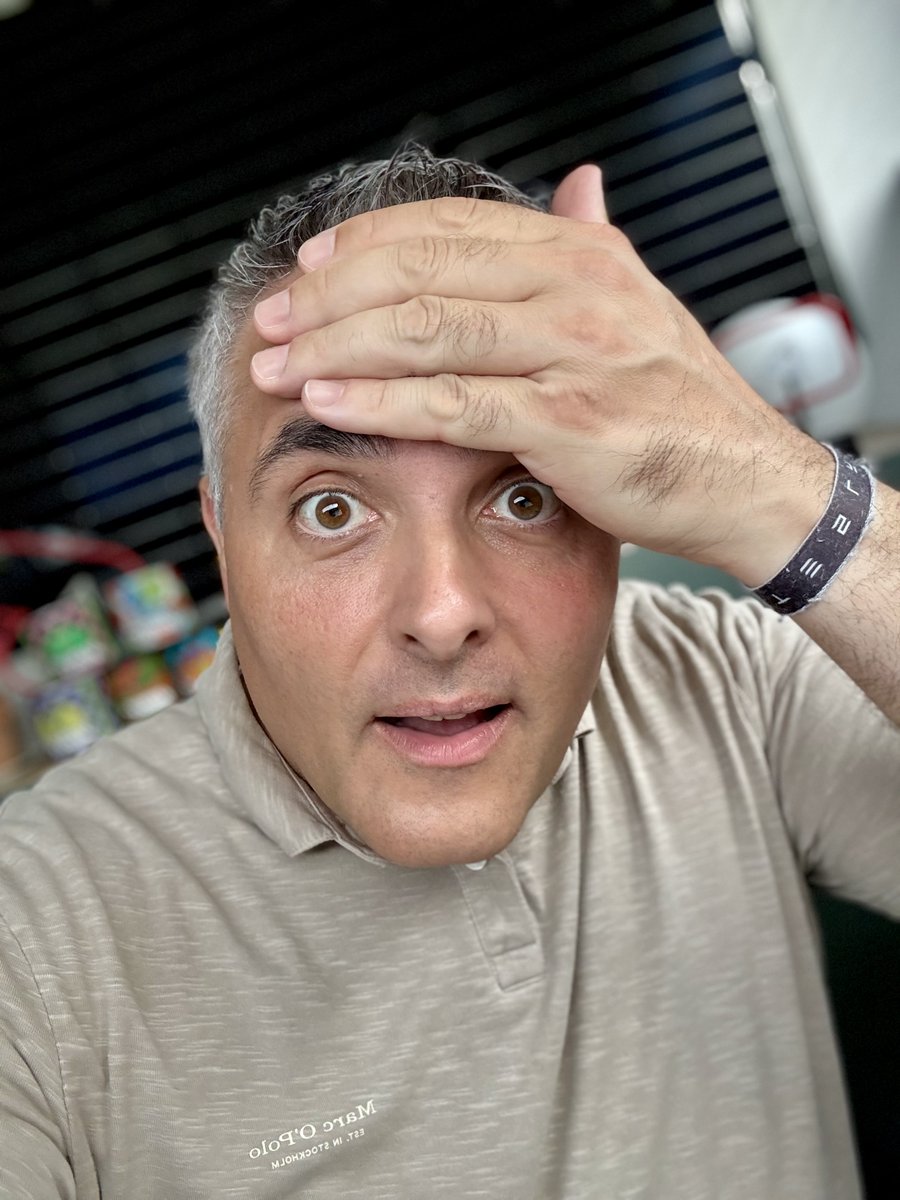 Strombock's tweet image. ICH BIN DAAAA! Jetzt reingerauscht kommen bitte, in den Stream auf Twitch: twitch.tv/strombock
Tesla macht jetzt in Burgern und wird reicher als MC und BK?
Wasserstoff ist tot, echt jetzt, also wirklich jetzt bald!
Der Elektroauto Erfolg ist nur ein Fake???