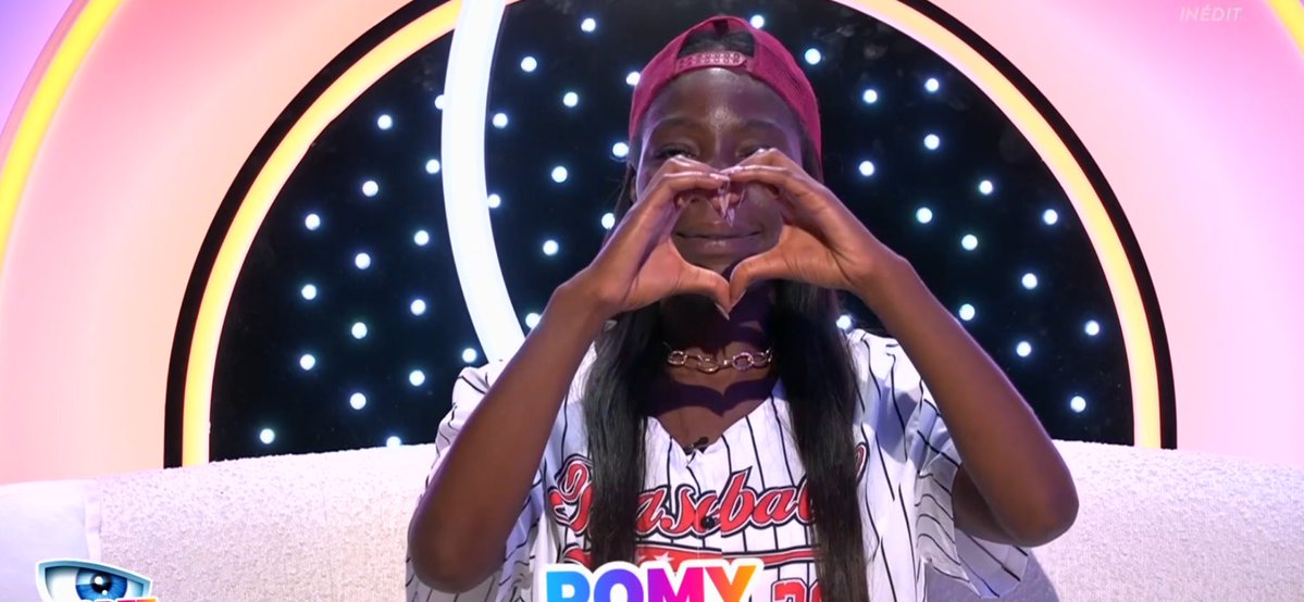 CelineM84091's tweet image. Ethan à Romy : « Si je ne vais pas en finale, j’espère que tu gagneras pour moi »
Romy : « Je l’aime fort. La finale elle est pour nous je l’espère »
Purée je les aime tellement🫶❤️❤️ #SecretStory