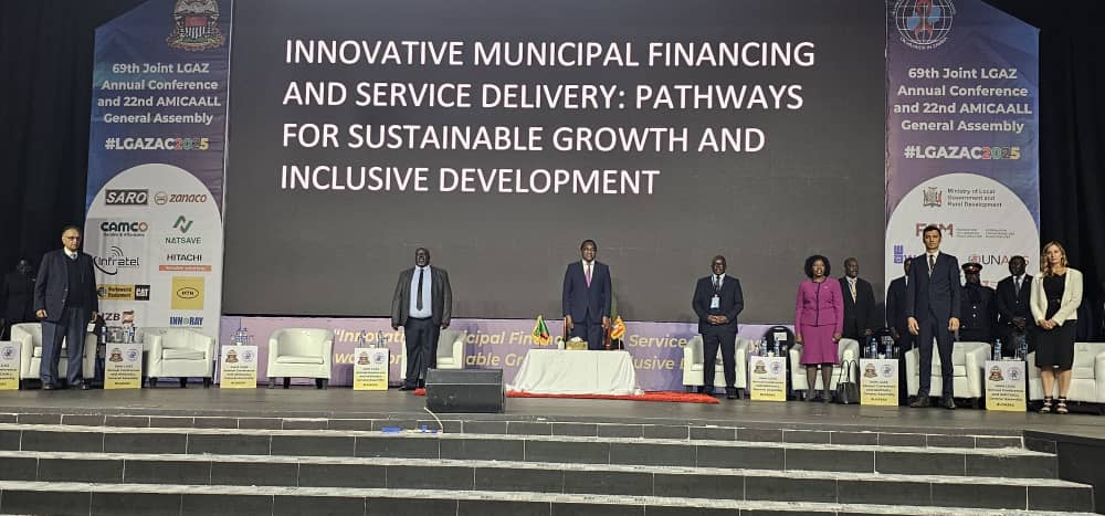 MutaliBeatrice's tweet image. Honored to join @LGAZ_Zambia & AMICALL at this vital gathering! We commend their leadership in prioritizing climate action, health rights, gender equality & disaster preparedness—all crucial for sustainable local development. #SDGs
