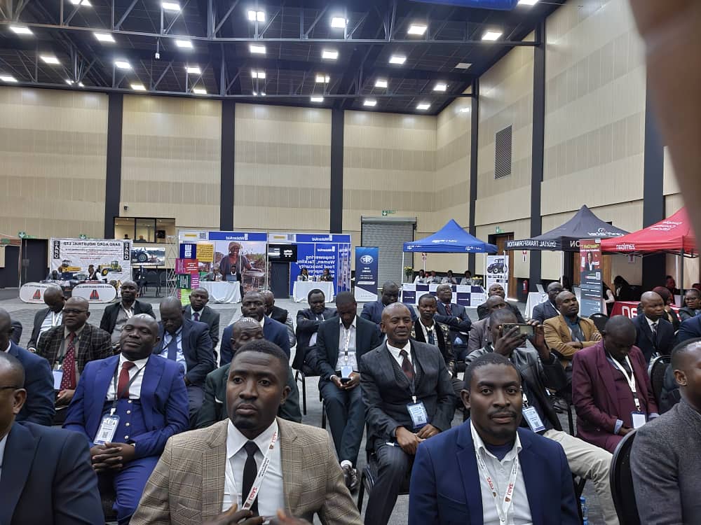 MutaliBeatrice's tweet image. Honored to join @LGAZ_Zambia & AMICALL at this vital gathering! We commend their leadership in prioritizing climate action, health rights, gender equality & disaster preparedness—all crucial for sustainable local development. #SDGs