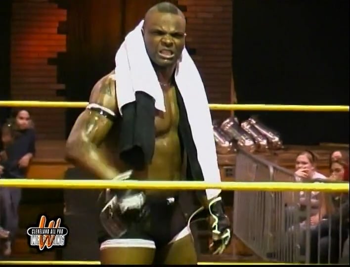 joe_dombrowski's tweet image. Before he was known as Michael Tarver on global television, he was Tyrone Evans, challenging Jason Bane for the CAPW TV Title!
Plus @JohnnyGargano vs. @g0d_kno vs. Super Hentai & JT Lightning & Da Munchies in trios action!
CAPW TV #39 is now added to ProWrestlingLibrary .com!