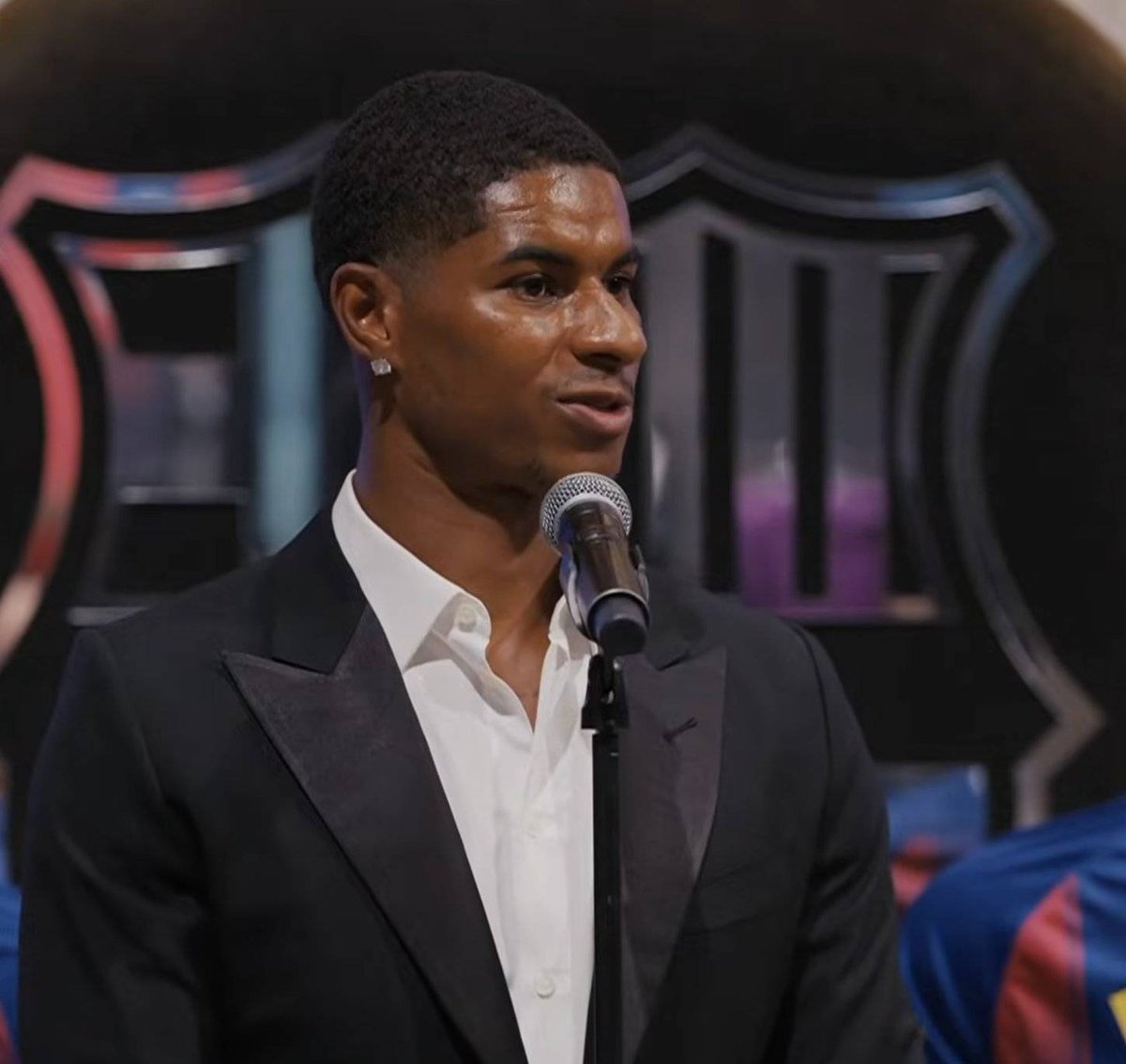 BarcaTimes's tweet image. 🚨🎙️| Rashford: "Adapting here? I know myself well, and I know that one of my best skills is the ability to adapt and adjust to conditions on the pitch, especially during matches. So, I don't have any concerns about this matter." #fcblive