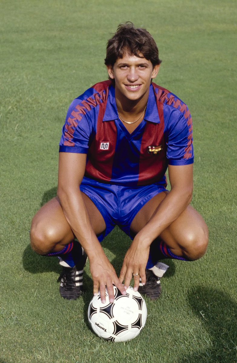 JacobsBen's tweet image. 🗣️ Marcus Rashford on trying to better Gary Lineker's goals record at Barcelona. “I'm here to show myself and my quality. It will be good for me to score lots of goals and be the highest scoring British player for Barcelona but it's more important to win.”