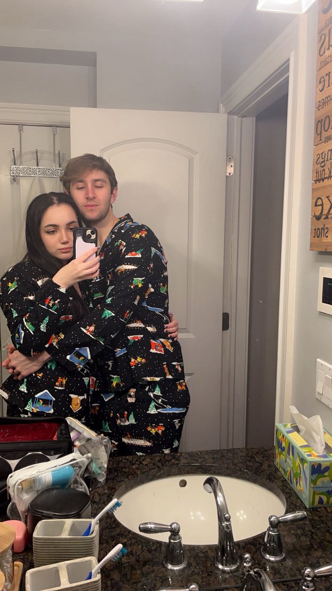 x0Starlight's tweet image. happy birthday to my mann ❤️ i love all the time we get to spend together and im grateful for all of the chances we get to love each other. i love you @EclipseVin 😘