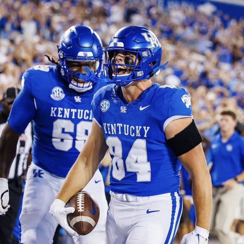 JT Geraci (@jt_geraci) on Twitter photo Blessed to receive an offer to Kentucky!
<a href="/UKFootball/">Kentucky Football</a> <a href="/CoachDerekShay/">Derek Shay</a> <a href="/CoAcHKeLZZz3/">Markell Harrison</a> <a href="/damehova9/">Damon Simmons</a> @cody_high <a href="/RivalsFriedman/">Adam Friedman</a> <a href="/BobbyDeren/">Bobby Deren</a> <a href="/adamgorney/">Adam Gorney</a> <a href="/ChadSimmons_/">ChadSimmons</a> <a href="/TomLoy247/">Tom Loy</a> @tomluginbill @craighaubert <a href="/TheUCReport/">Billy Tucker</a> <a href="/mfarrellsports/">Mike Farrell</a> Blessed to receive an offer to Kentucky!
<a href="/UKFootball/">Kentucky Football</a> <a href="/CoachDerekShay/">Derek Shay</a> <a href="/CoAcHKeLZZz3/">Markell Harrison</a> <a href="/damehova9/">Damon Simmons</a> @cody_high <a href="/RivalsFriedman/">Adam Friedman</a> <a href="/BobbyDeren/">Bobby Deren</a> <a href="/adamgorney/">Adam Gorney</a> <a href="/ChadSimmons_/">ChadSimmons</a> <a href="/TomLoy247/">Tom Loy</a> @tomluginbill @craighaubert <a href="/TheUCReport/">Billy Tucker</a> <a href="/mfarrellsports/">Mike Farrell</a>