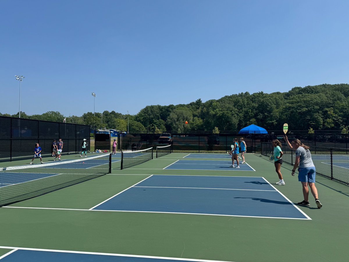MCCoyCountyExec's tweet image. Pickleball camp at Colonie Town Park was a slam "dink"! Participants have been bracing the heat while learning the basics of the game. Are you interested in signing your child up for a sports camp? Go to albanycounty.recdesk.com to see our remaining open camps.