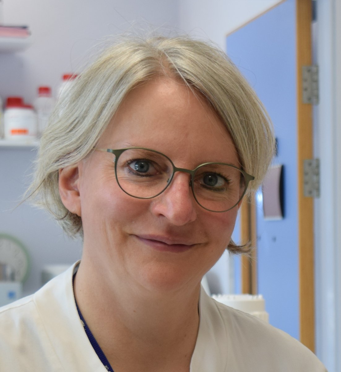 cclguk's tweet image. Researchers at @unibirmingham are working on finding kinder treatments for Ewing sarcoma 🎗️💛
By targeting the protein PRMT5, the team hope to develop more effective treatments with fewer side effects.
Find out more at bit.ly/3UogmUK
#SarcomaAwarenessMonth