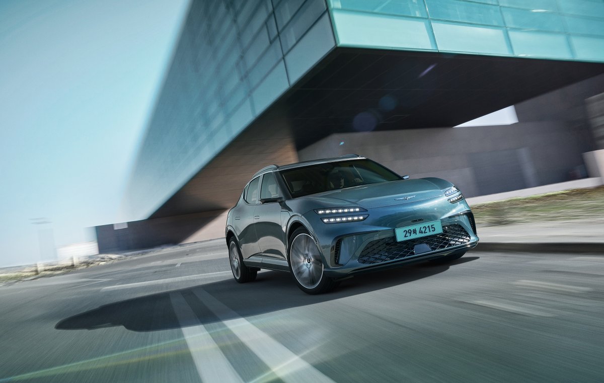 #Genesis debuts enhanced GV60 tinyurl.com/ycypkubu #SUV #EVs #luxury <a href="/Genesis_Europe/">Genesis Europe</a>