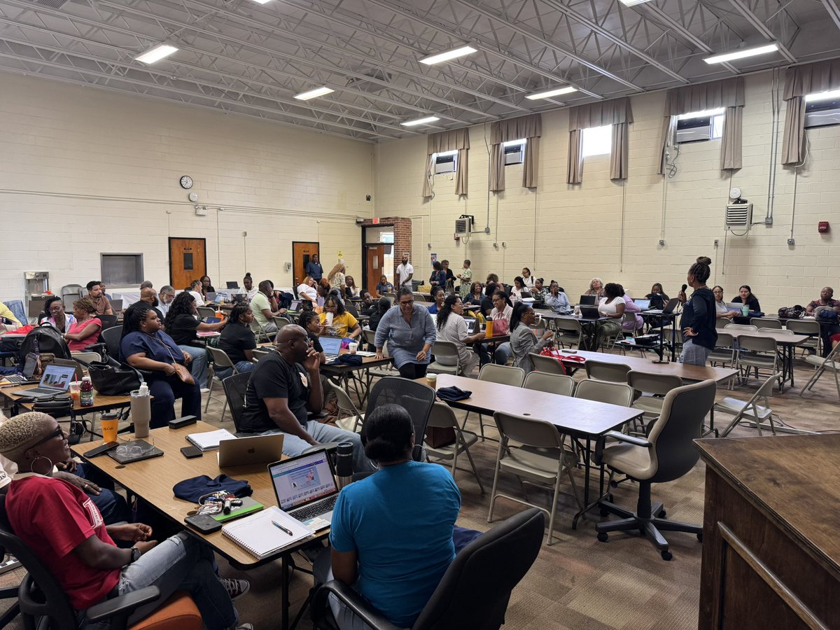 PGCPS_OCS's tweet image. @PGCPS_OCS continued with our summer professional learning series today with our amazing CSCs focusing on understanding their role in PBIS. An awesome learning hosted by PGCPS PBIS Coordinator, Anissa Freeman-Jones. #communityschools #pbis