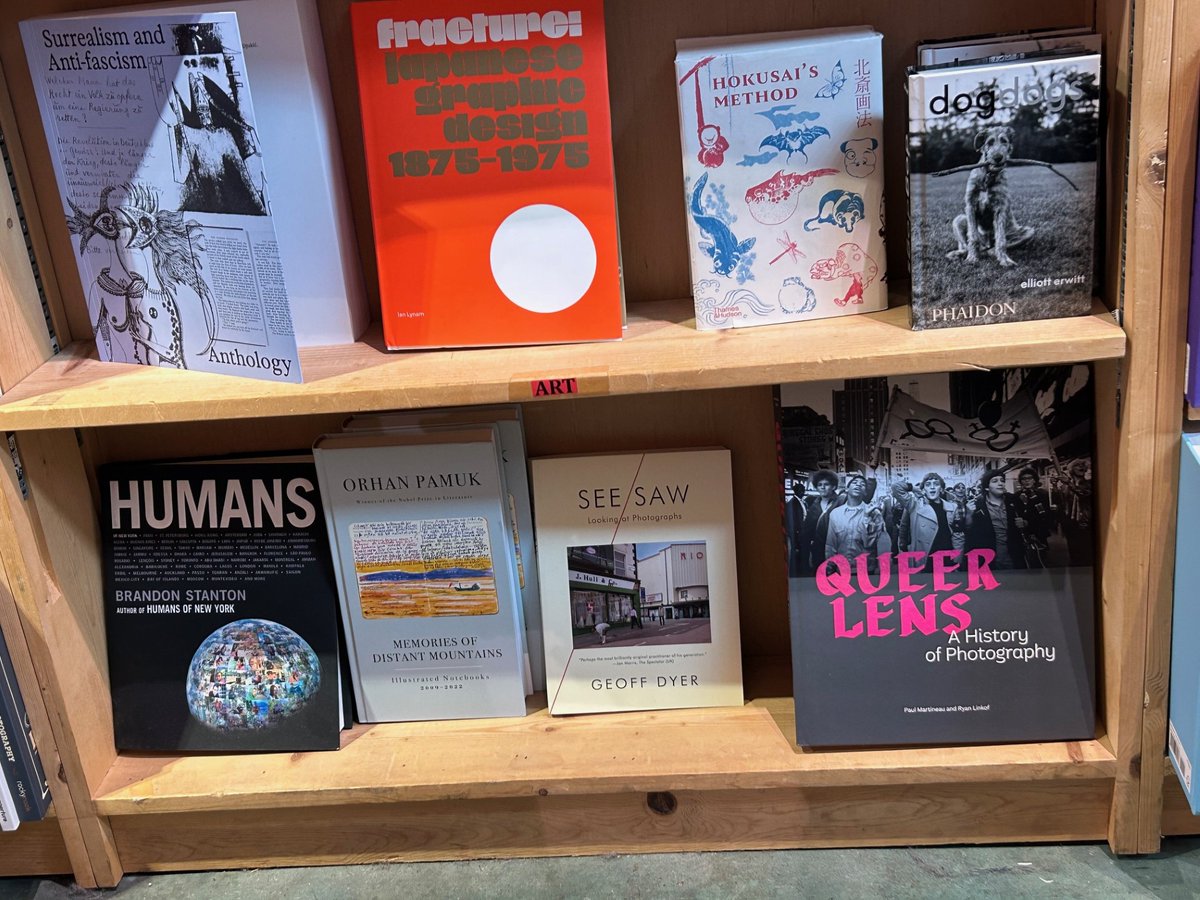 Getty Publications (@gettypubs) on Twitter photo 📚 🍏 Spotted: Getty Publications titles in the wilds of San Francisco! Thank you <a href="/GreenAppleBooks/">Green Apple Books</a> for this lovely "Queer Lens: A History of Photography" faceout! 📚 🍏 📚 🍏 Spotted: Getty Publications titles in the wilds of San Francisco! Thank you <a href="/GreenAppleBooks/">Green Apple Books</a> for this lovely "Queer Lens: A History of Photography" faceout! 📚 🍏
