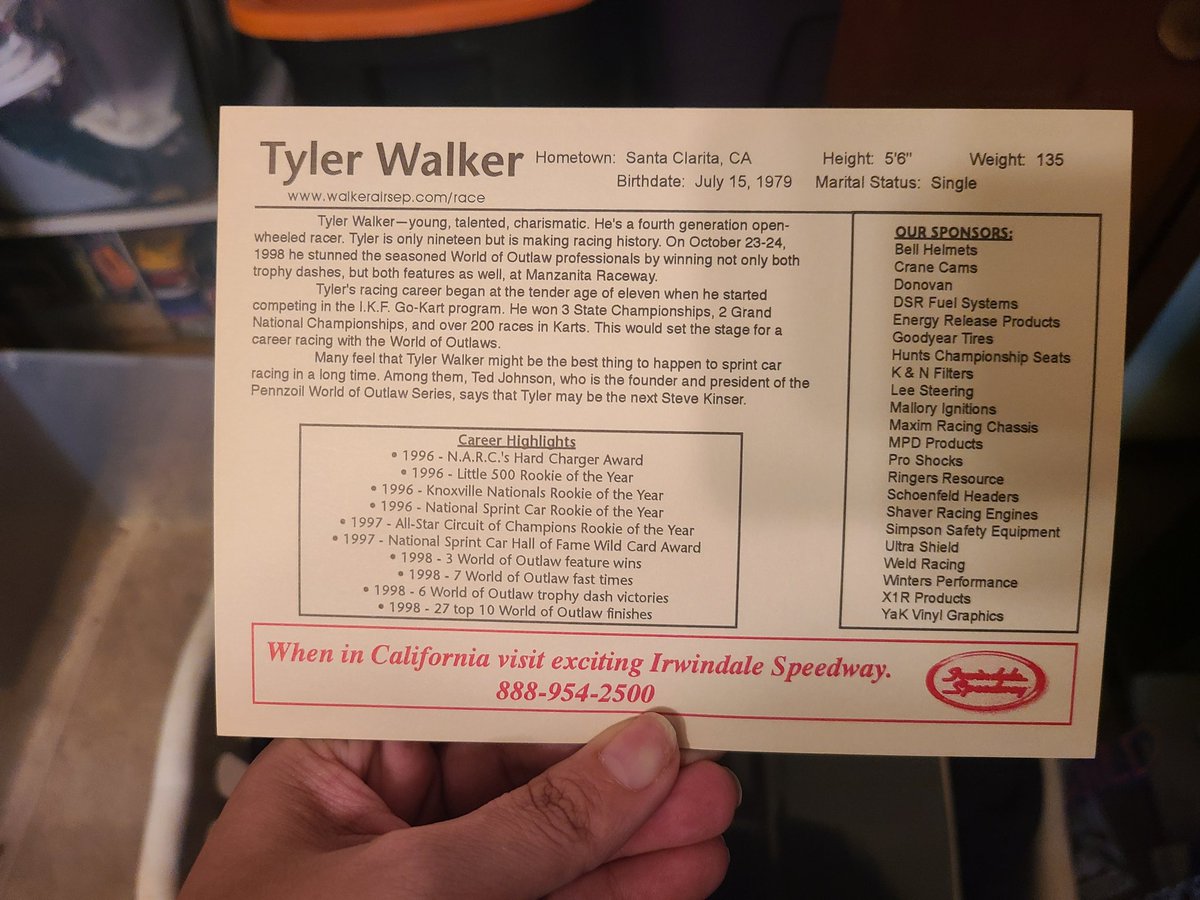 Snappybee55's tweet image. Dug this out of my archives today. I've got a poster and a few other things to still dig out. But heeeey puppets!
@Decentralizd @cramericaTV @Hillshills @buckeye_bitcoin