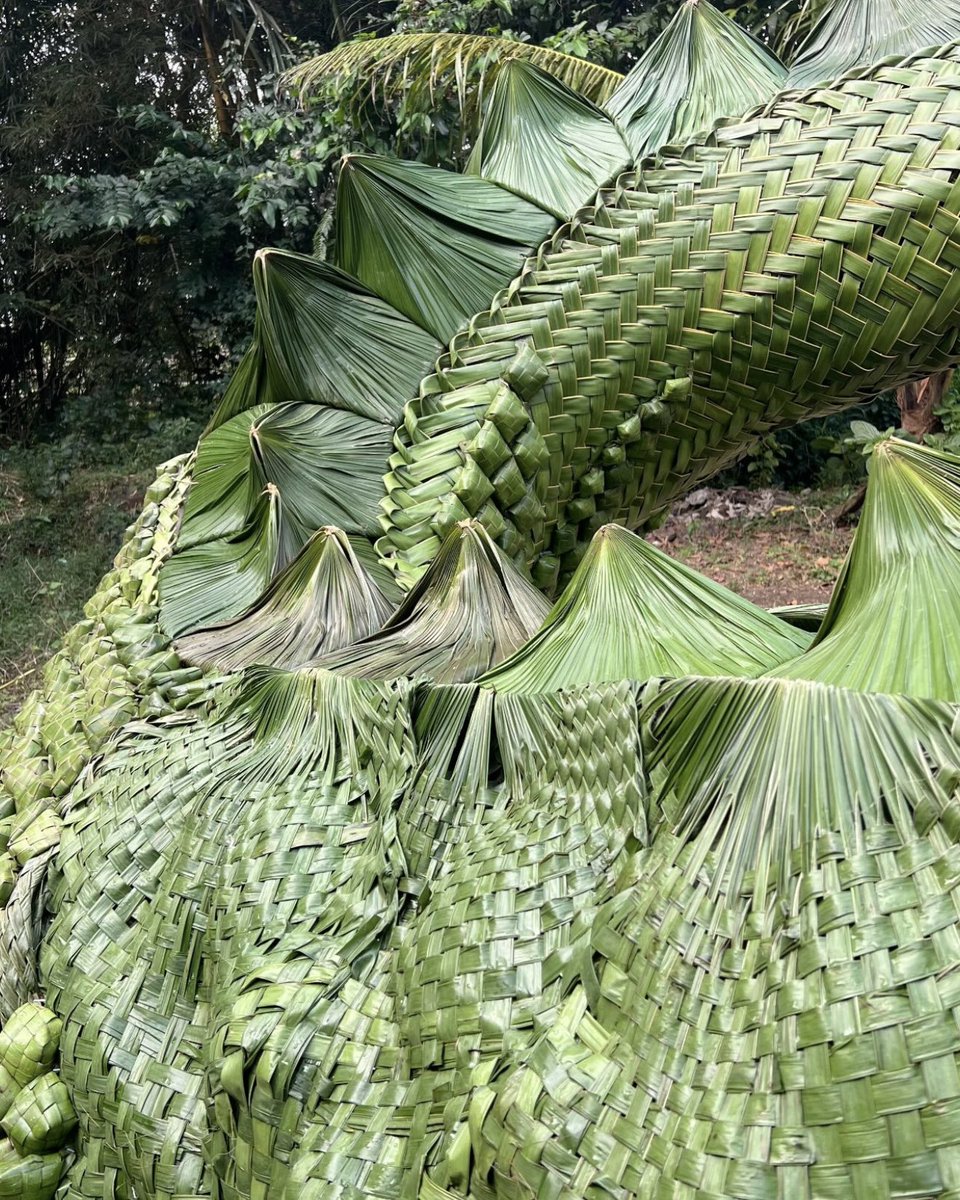 StreetFashion01's tweet image. Lacoste had their logo made entirely out of Leaf’s just for an event!🤯