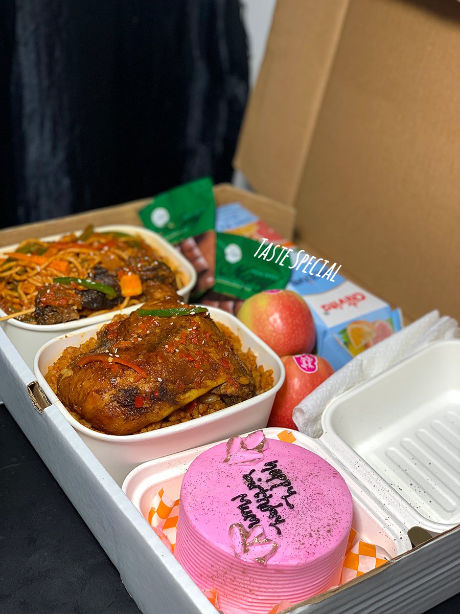 tastespecial29's tweet image. The food box i delivered to our client today🥰☺️
……
Our best seller box🤭😁
📍ilorin