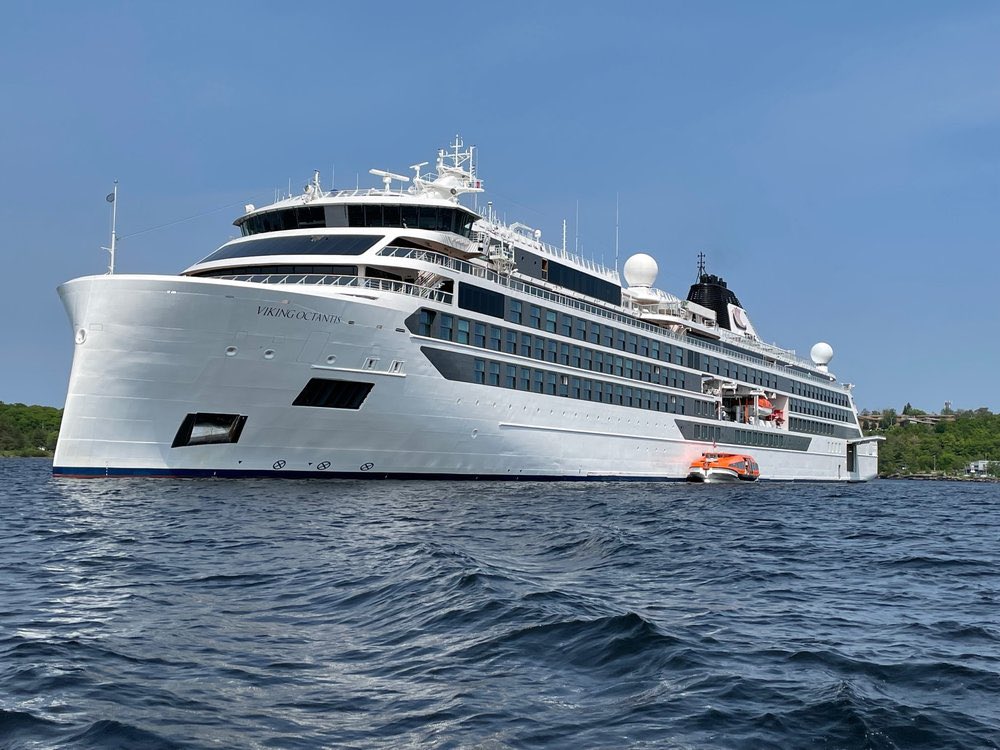 stan_sdcollins's tweet image. Some more photos for tomorrow as I will be busy catching up on my gardening following Shelley’s visit. The Viking Octantis in the harbour yesterday. Every year we see more and more cruise ships here as they continue to look for more interesting locations to visit.