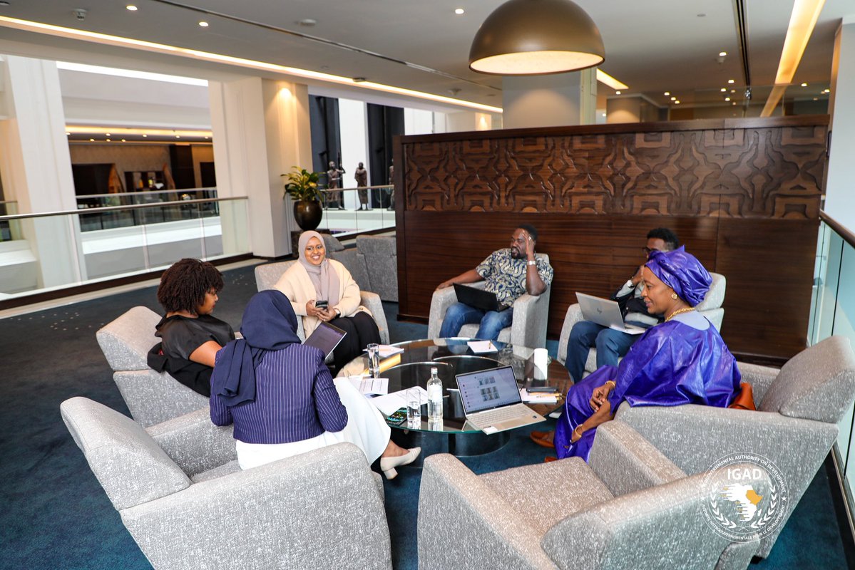 IGADPeace's tweet image. 📍Nairobi Kenya, |23rd July 2025
Successful conclusion of the workshop on ‘Enhancing the Role of Women in Peace Processes through the Implementation of UNSCR 1325 and Related Instruments’.
📌Day 3 Highlights.
✅Consolidation of outputs, next steps, key recommendations, and…