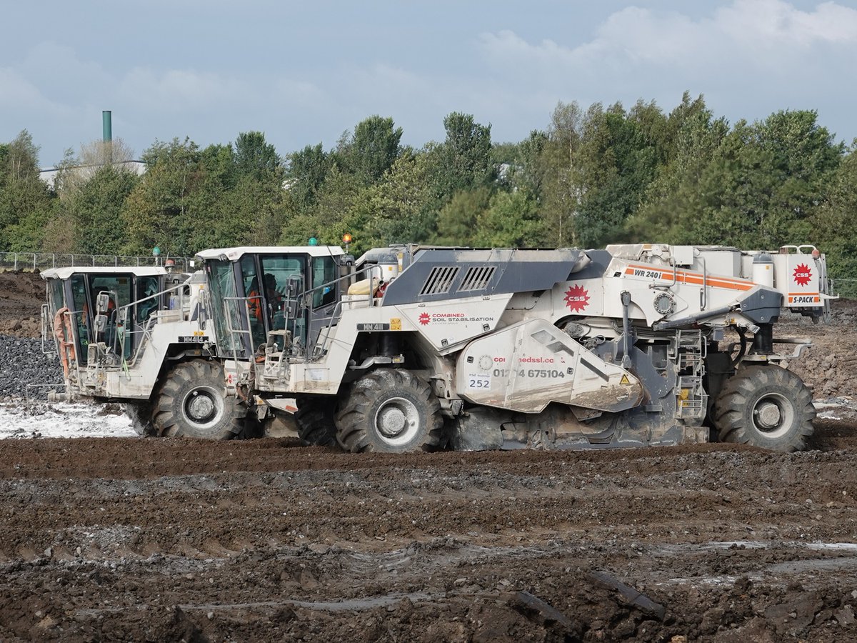 Barrie Woodward (@barrie_woodward) on Twitter photo After the Red Arrows at the weekend, a more sedate piece of formation work as 'The White Mixers' of <a href="/SoilLtd/">Combined Soil Stabilisation Ltd</a> continued with soil stabilisation on Phase 1 of the Wingates Employment Site development this afternoon After the Red Arrows at the weekend, a more sedate piece of formation work as 'The White Mixers' of <a href="/SoilLtd/">Combined Soil Stabilisation Ltd</a> continued with soil stabilisation on Phase 1 of the Wingates Employment Site development this afternoon