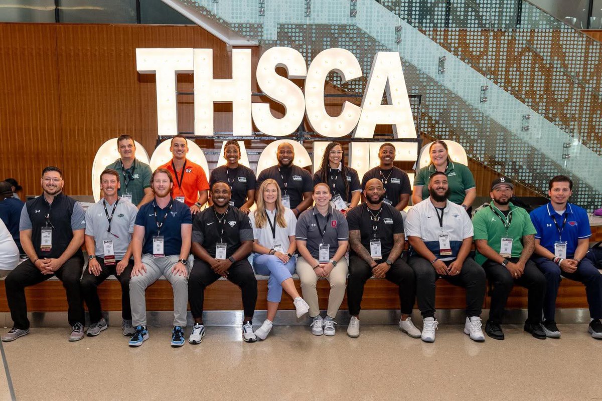 CoachJBrazil's tweet image. One thing I take a lot of pride in, is being able to represent @THSCAcoaches in any level. Expecially as a brand ambassador. Shoutout to @anna_buckalew @LibbyPacheco @alliejo8 for coordinating such a phenomenal group! Good luck to all my fellow Brand Ambassadors on their 25-26…