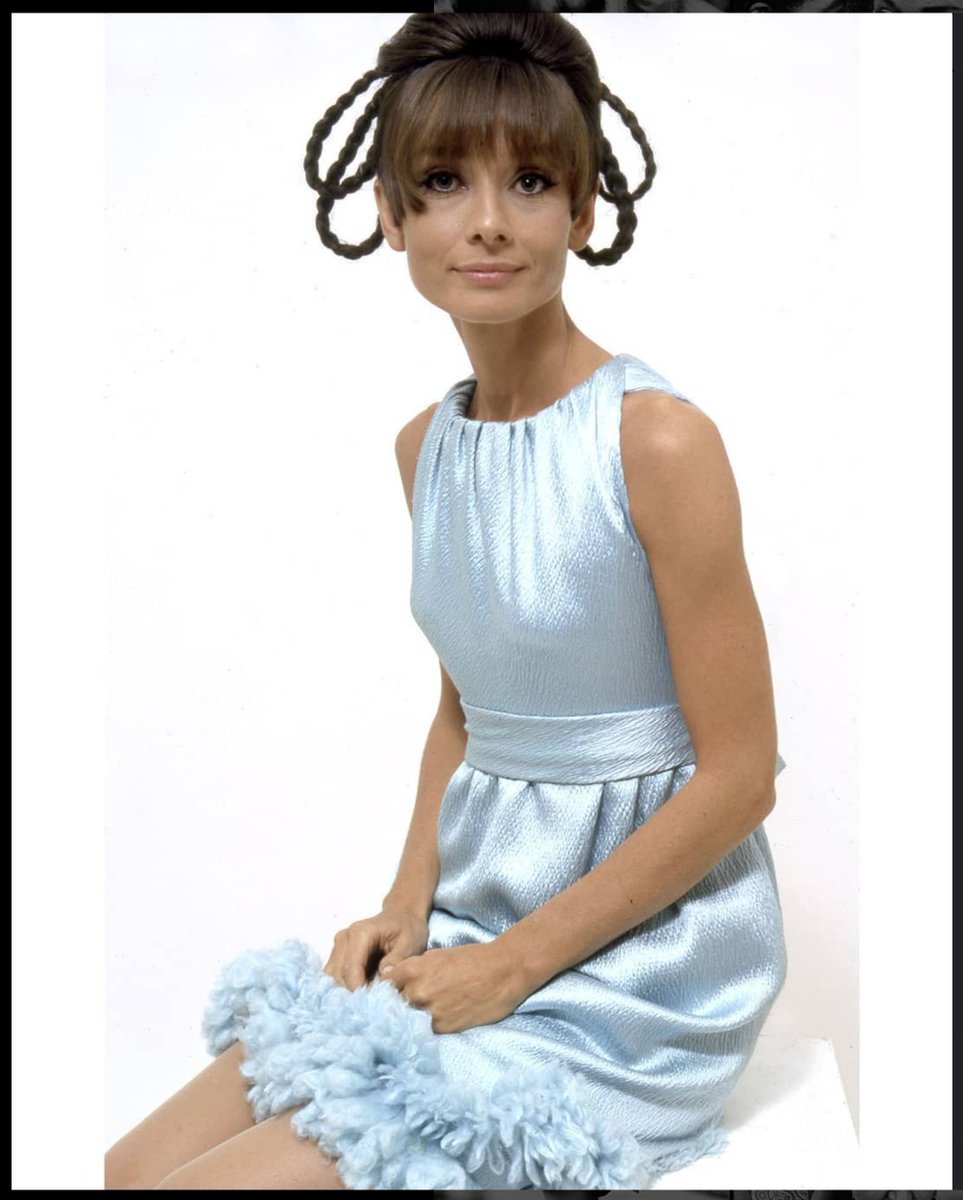 HGACinema's tweet image. Audrey Hepburn photographed by William Klein wearing a Givenchy dress from their 1966 Fall/Winter Collection, 1967.