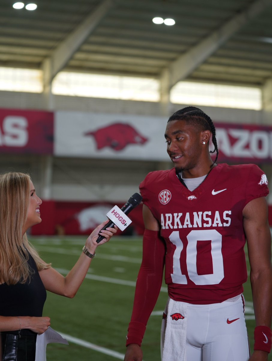 HogsPlus's tweet image. Media Day 📸