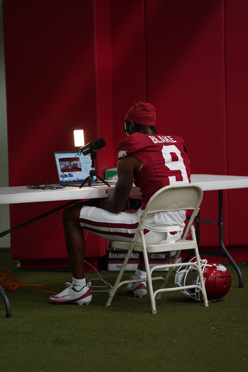 HogsPlus's tweet image. Media Day 📸