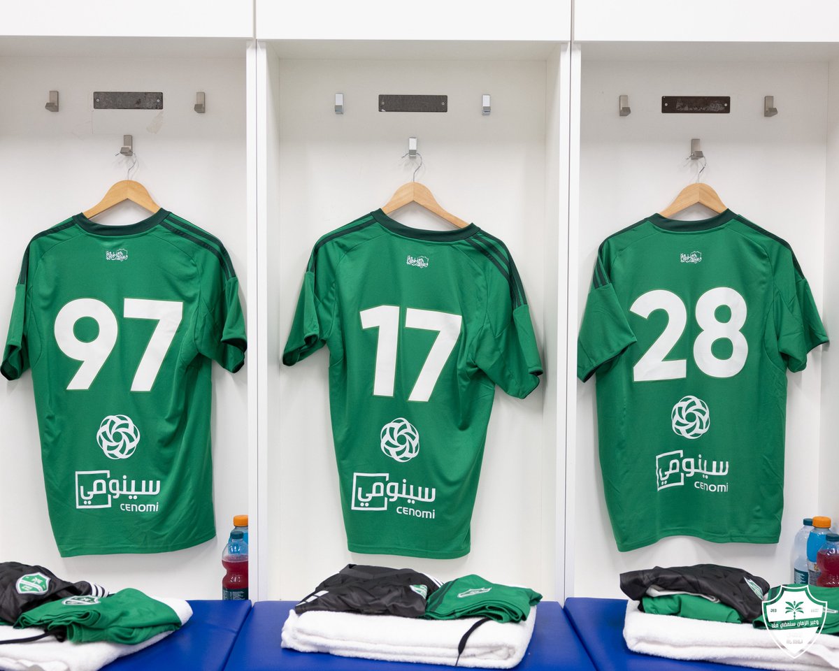 ALAHLI_FC's tweet image. 👕غرفة الملابس قبل المواجهة
🆚 #الأهلي_كومو
#صيف_بطل_النخبة