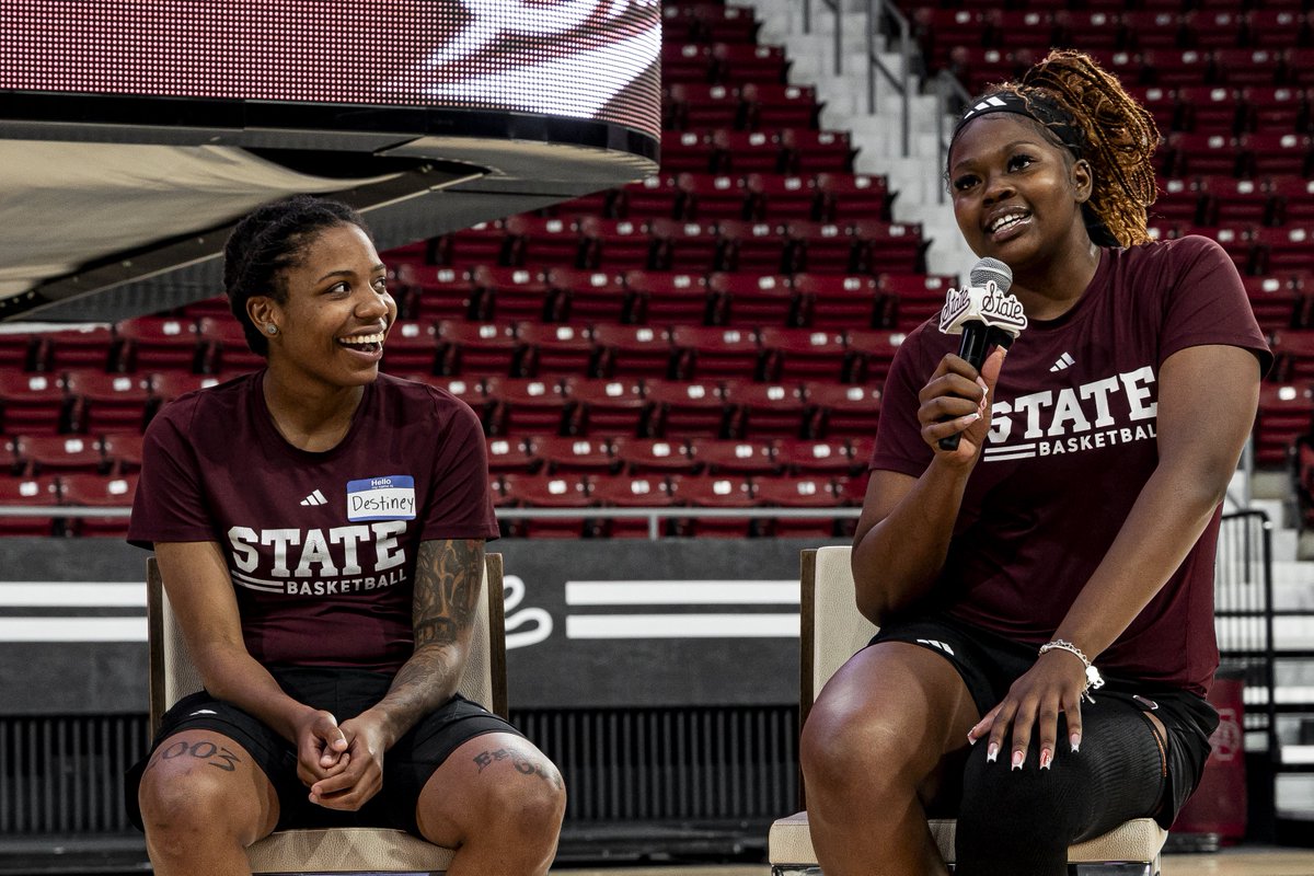 HailStateWBK's tweet image. Dawgs on the Mic 🎤 

#HailState