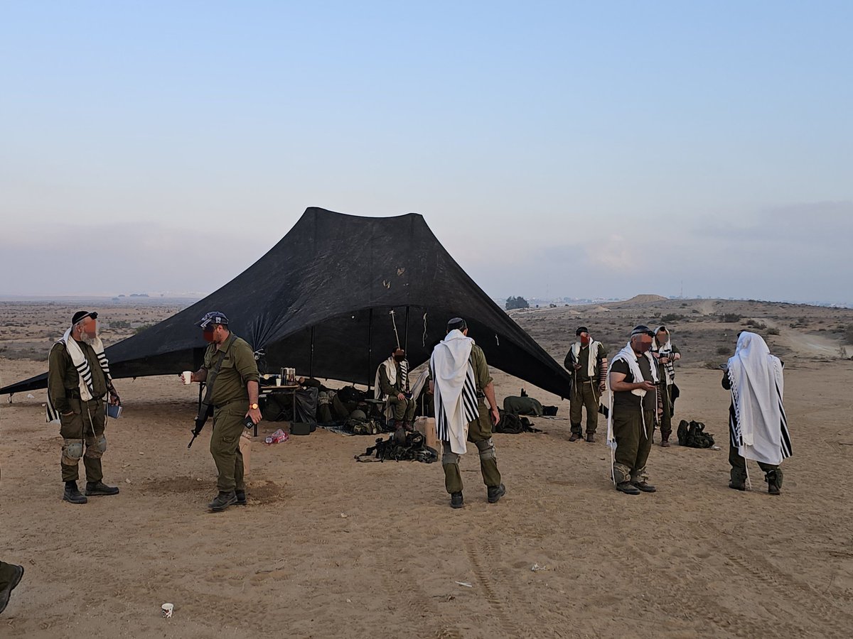 avribloch's tweet image. ככה התחלנו את הבוקר בצבא ה'שמד', זה שלא מאפשר לשמור על היהדות...🇮🇱