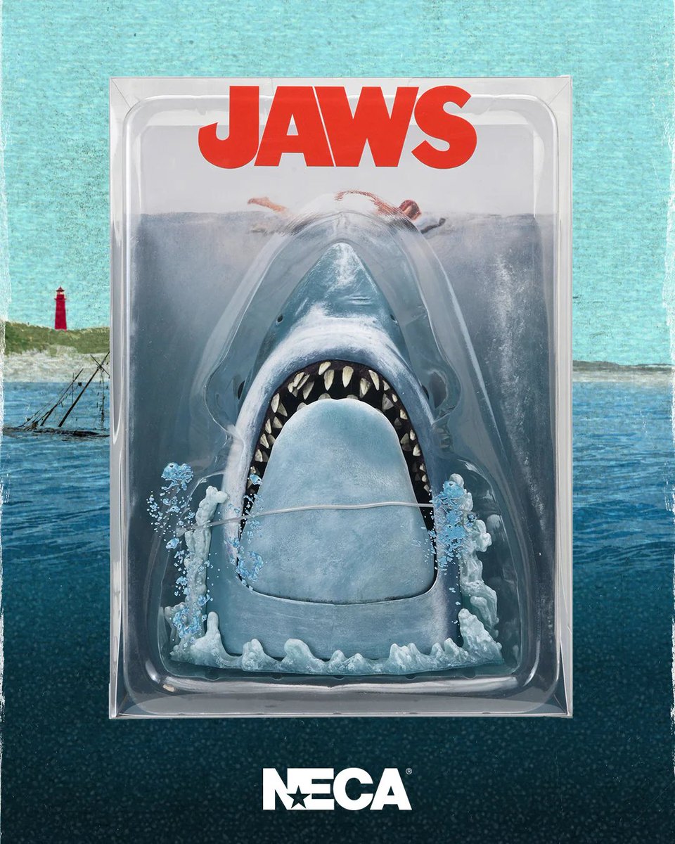 slashfilm's tweet image. For the 50th anniversary of #Jaws, @NECA_TOYS is releasing a Poster Series Display Piece featuring the deadly shark in a clear window box designed like a three-dimensional version of the famous poster.
Pre-order here: store.necaonline.com/collections/sd…