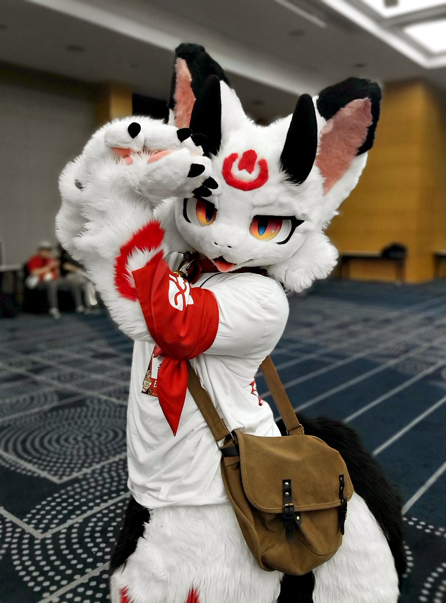 퍼스트클래스 - &lt;<a href="/YN971106/">윤룡</a>&gt;

윤룡 님 :) 인형 없는 ver.

#FurstClass