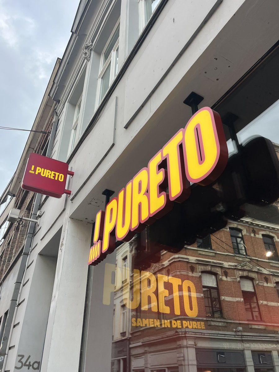 charlesde_groot's tweet image. Gentse feesten Dag 2.
Eindelijk Pureto eens geprobeerd.
