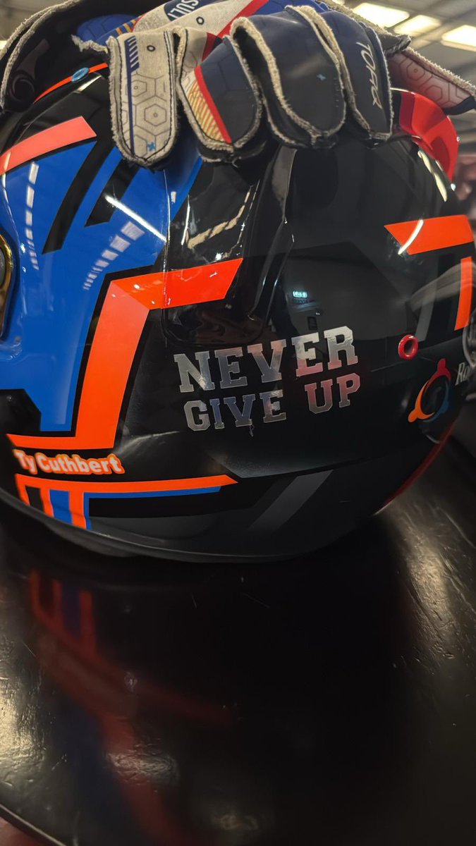 Midweek racing 🏁🏆 love it 👌🏽 #NeverGiveUp