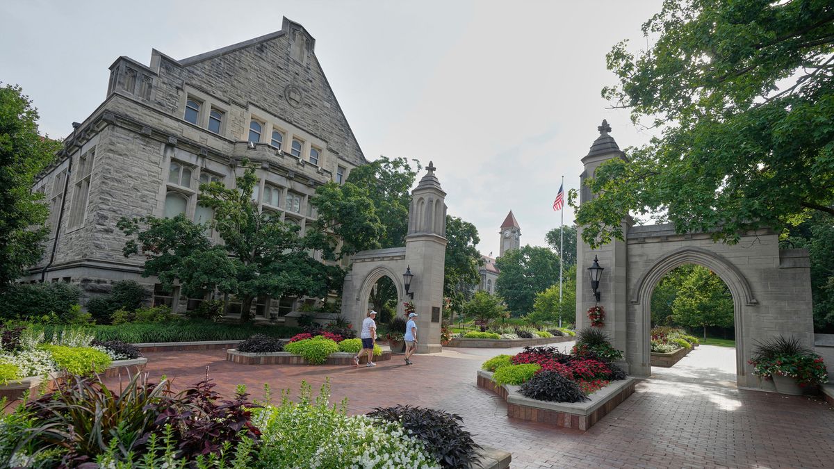 ABC30's tweet image. Since Trump took office, states including Indiana, Florida, Ohio, Texas, Iowa and Idaho increasingly have focused on university governance. abc30.tv/45ipGzF