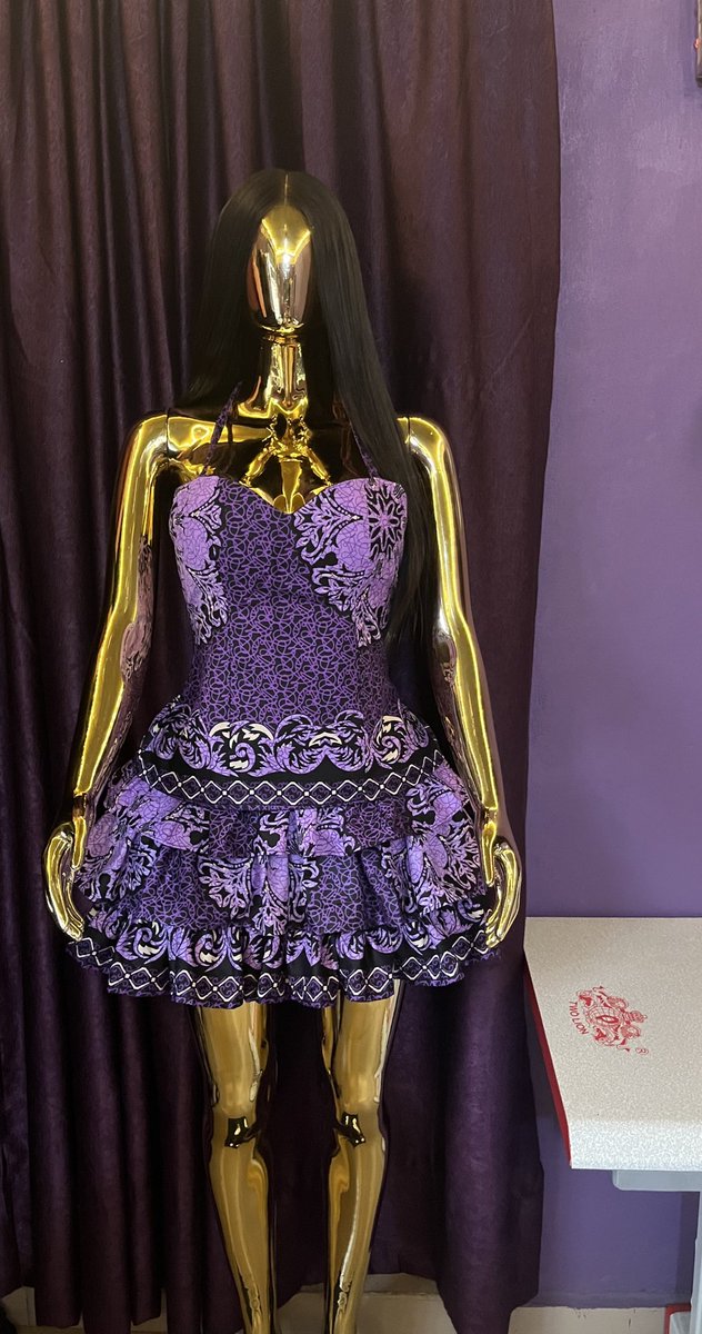 big_funks's tweet image. Tailored this outfit for my client's upcoming "FYB week: Ankara day" ✂️ 🧵
I love loveeeeee what l've done🥰