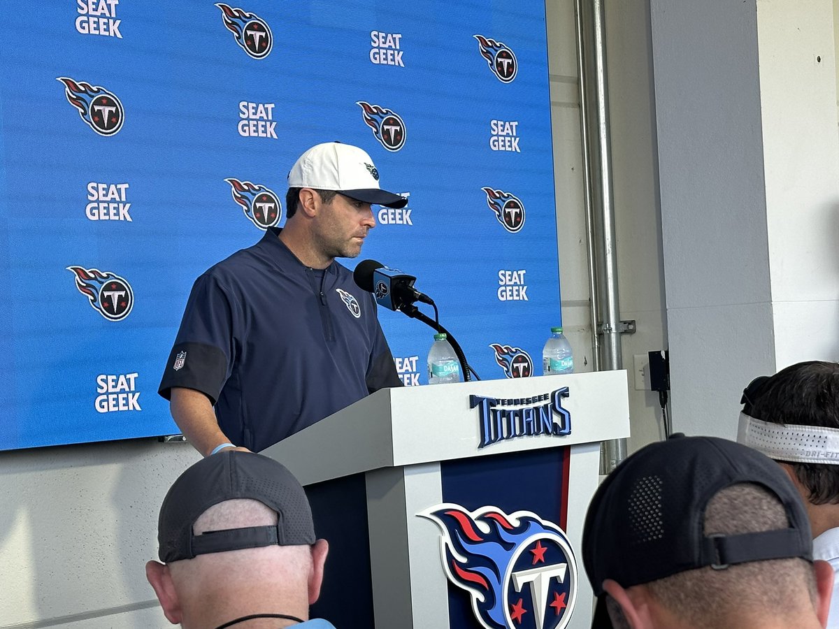 lauwalsh10's tweet image. Day 1 of #Titans training camp 🏈
Head coach Brian Callahan says QB Cam Ward will take the majority of the 1st team reps and that will be a huge part of his development process