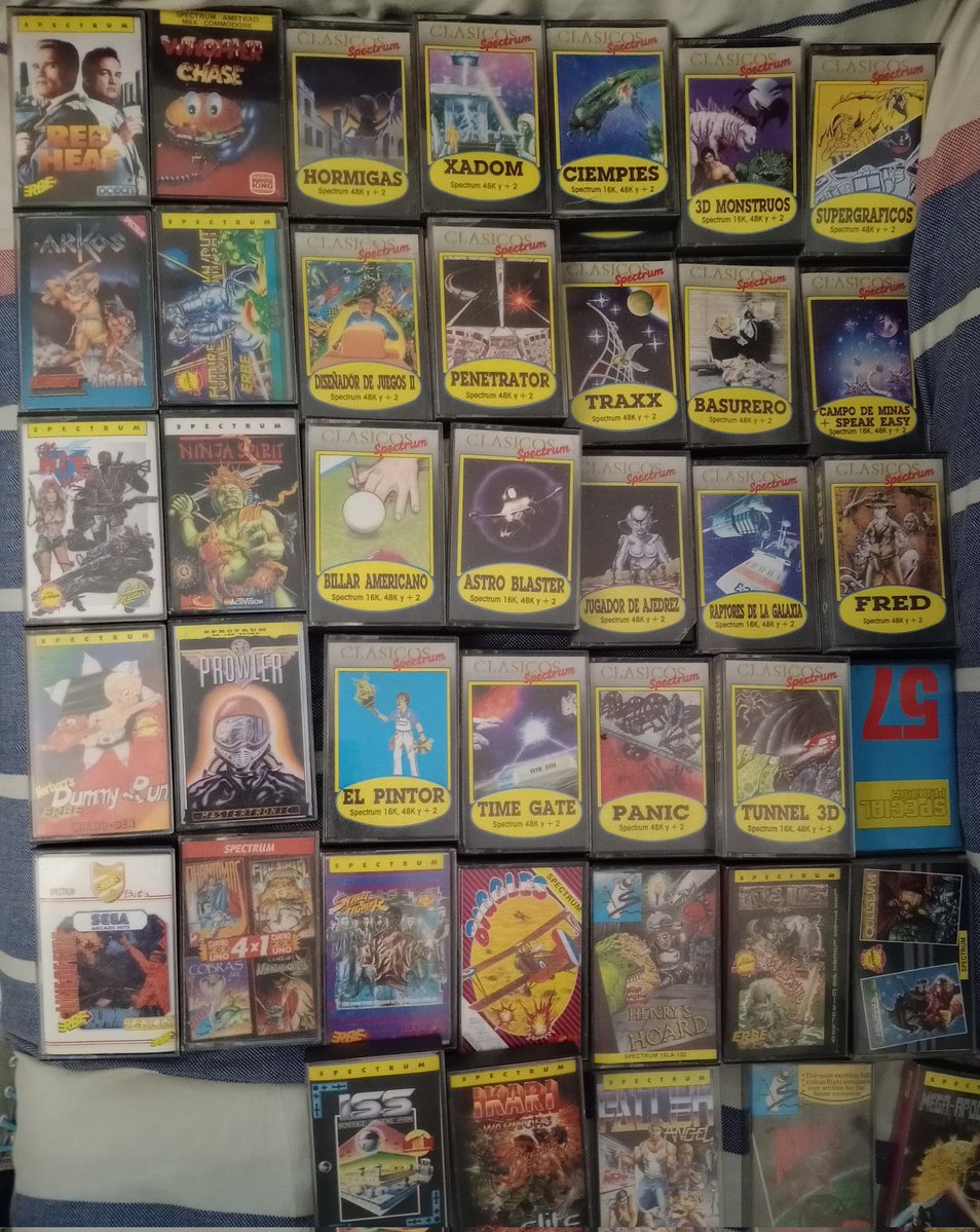 Neo_Pancho's tweet image. Nuevo cajón con un montonazo de cintas para #ZXSpectrum 😚, ¡y esta vez todas originales! (no podía faltar la serie "Clásicos Spectrum" ).
Estaré atento a los siguientes números de @MicroHobbyPapel por si analizan algunos de los títulos 😅