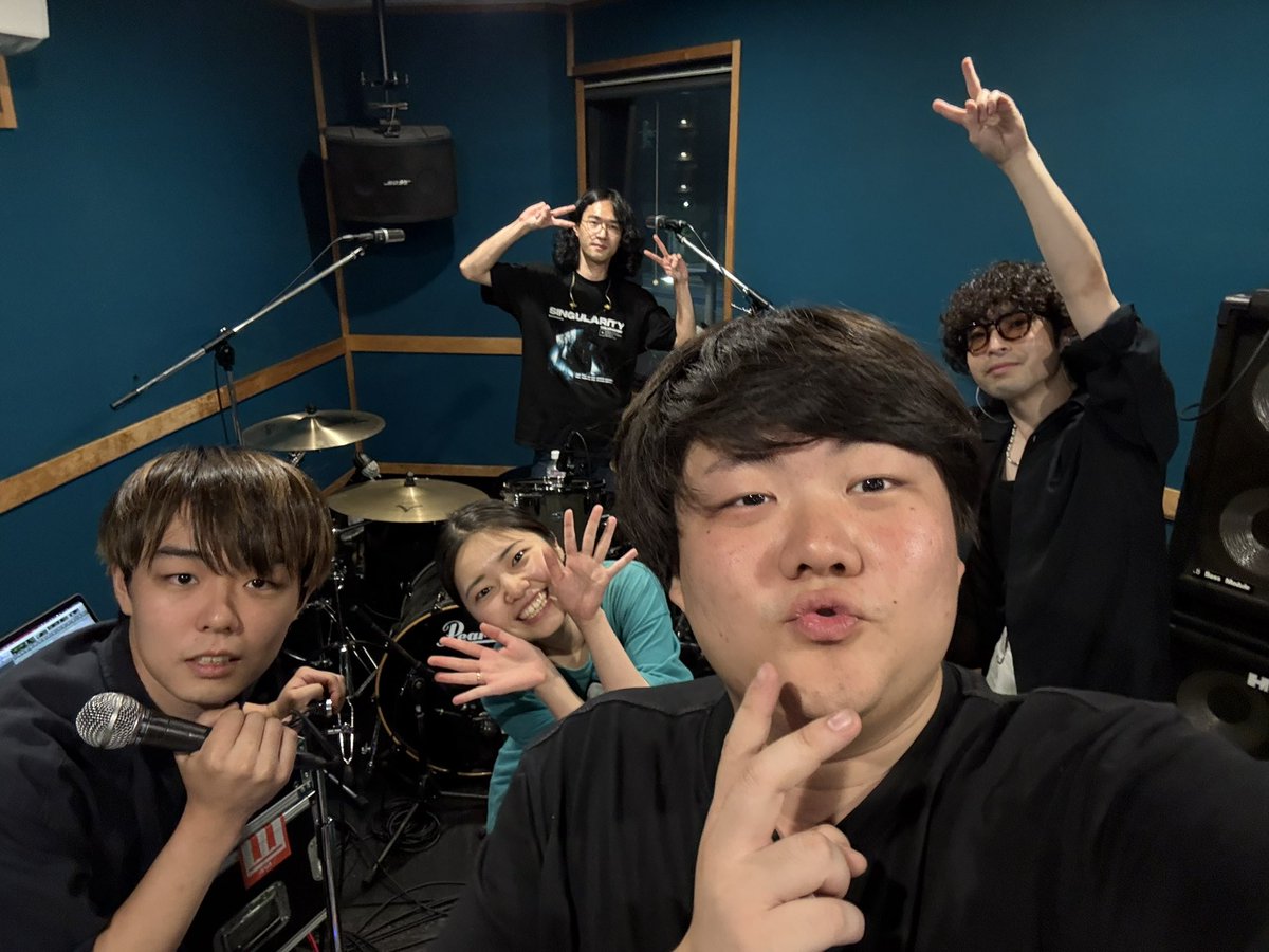 昨日はリハデー！
もうすぐハッピーなお知らせしまス……🕊