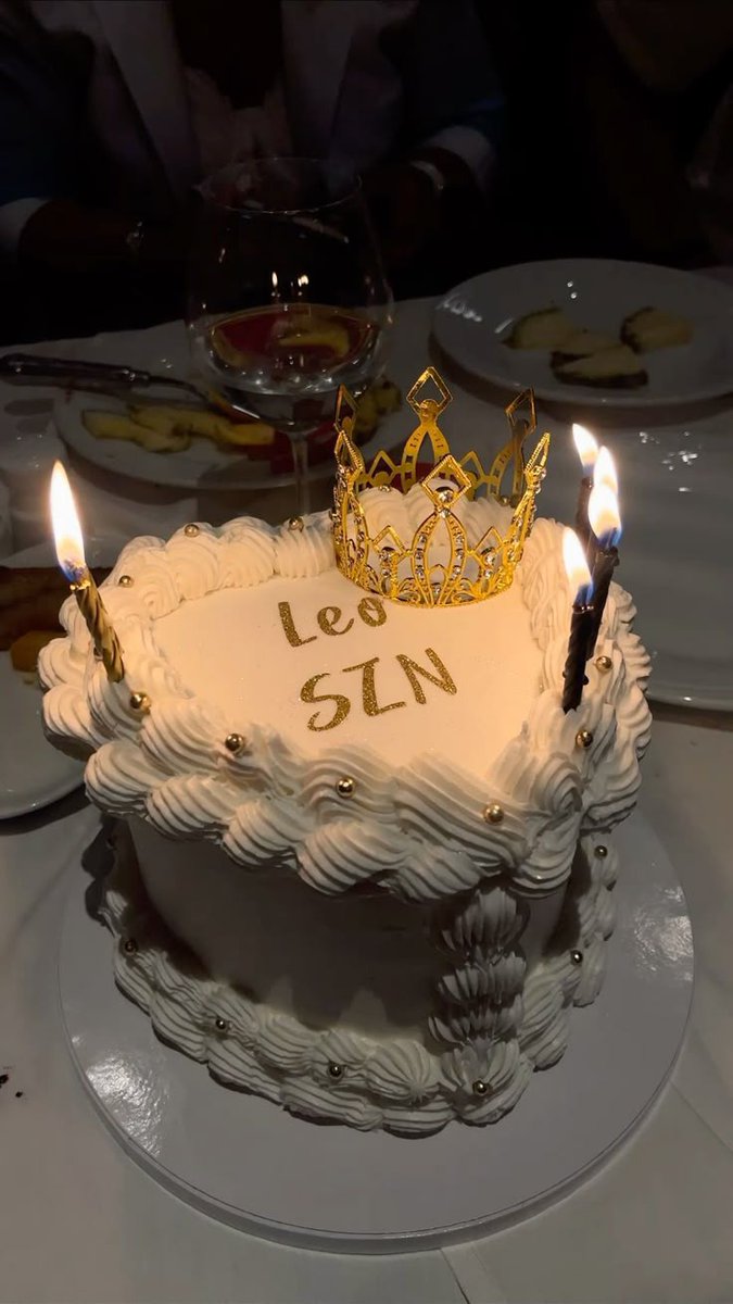 Sapphhire_'s tweet image. Officially the LEO'S season!!!🎉❤️
If you're a LEO ♌,Introduce yourself and quote with one of your favourite pictures
I'll go first
Name: Sophiah
Birthday: August 2nd❤️🎉
