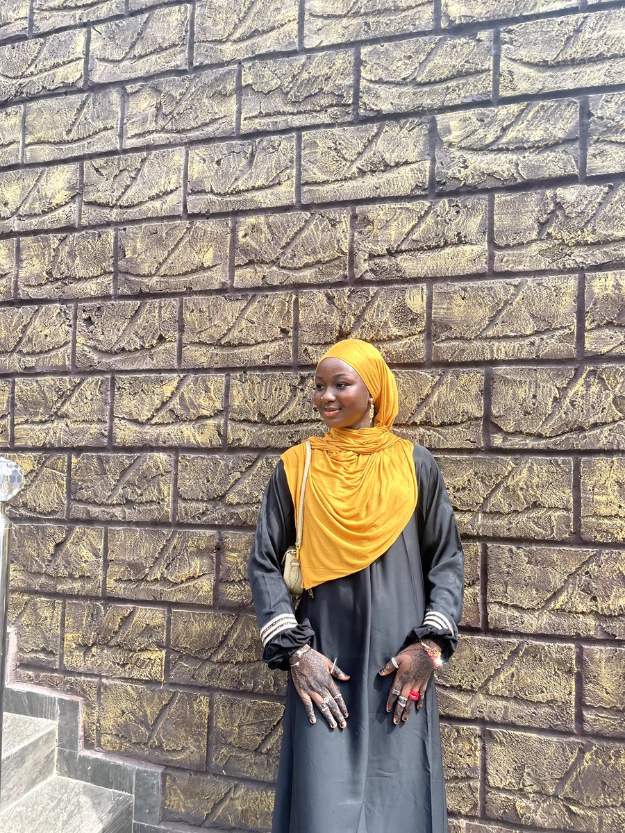 Sapphhire_'s tweet image. Officially the LEO'S season!!!🎉❤️
If you're a LEO ♌,Introduce yourself and quote with one of your favourite pictures
I'll go first
Name: Sophiah
Birthday: August 2nd❤️🎉