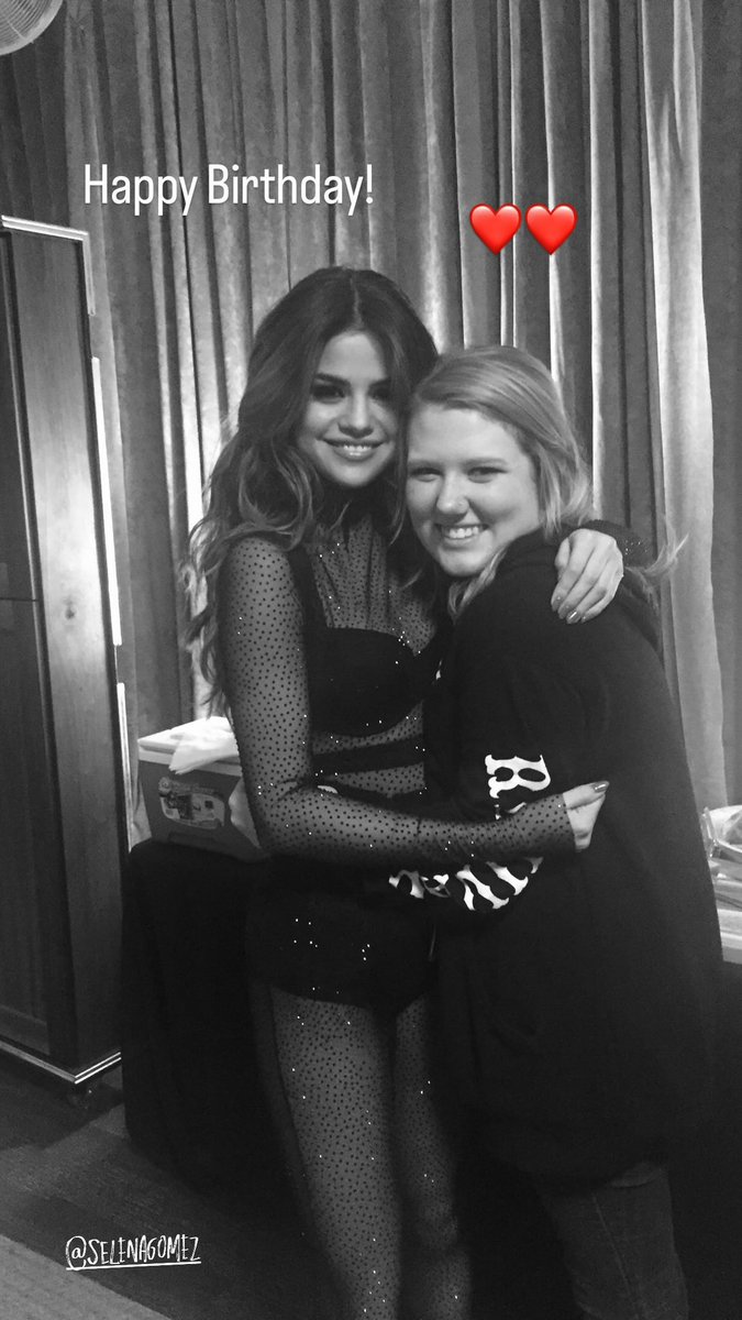updateselenas's tweet image. Brooke Newsom desejando feliz aniversário a Selena Gomez via Instagram Stories.❤️