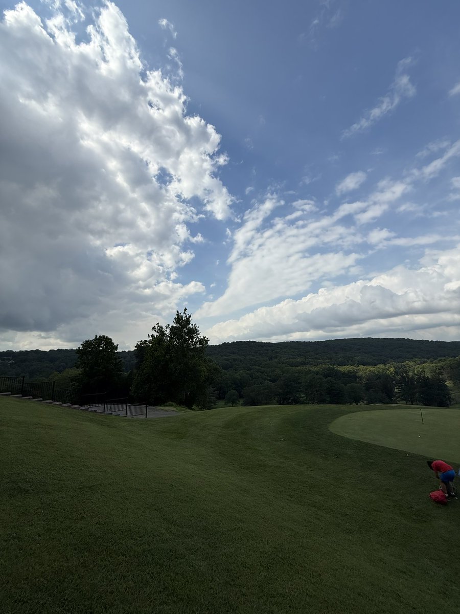 ryankanerWX's tweet image. Nice horizontal convective rolls out here in northern MD this morning. Areas of upward motion & sinking motion in between. #MdWx